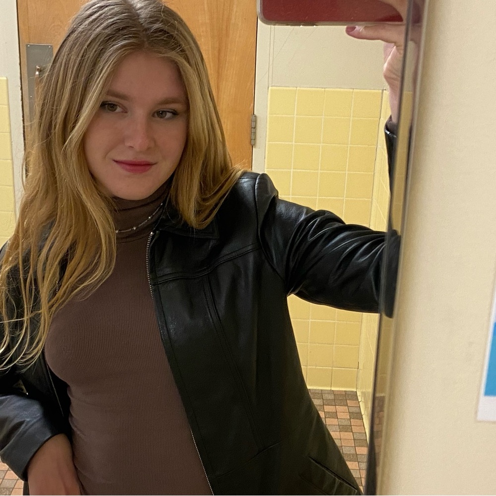 Meet your Posher, Ursula